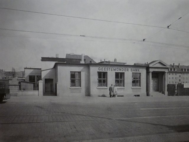 P1090022