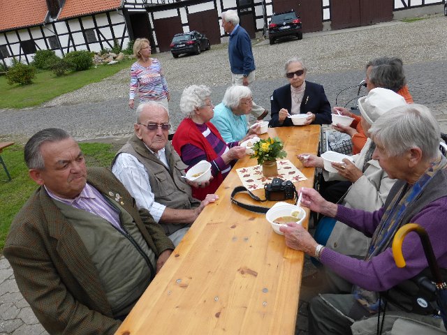P1100046