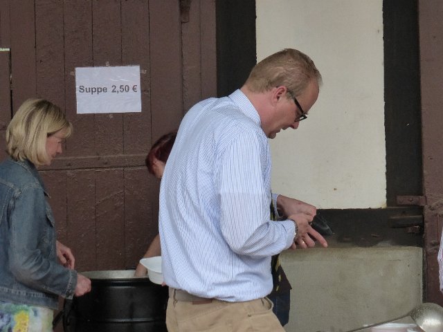 P1100052