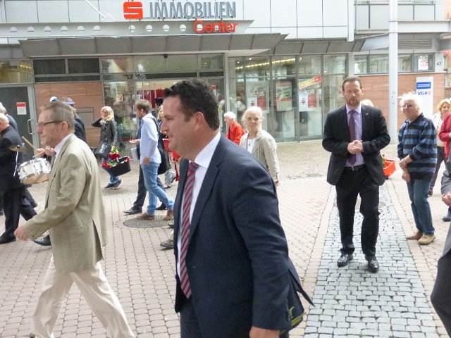 P1210353