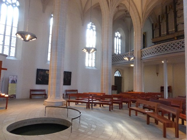 P1420816