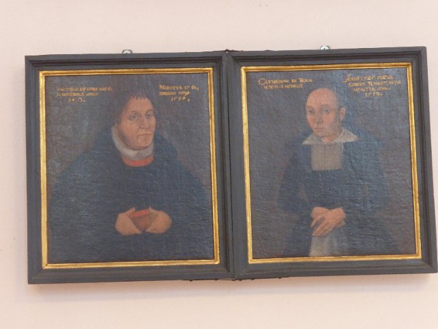 P1420824