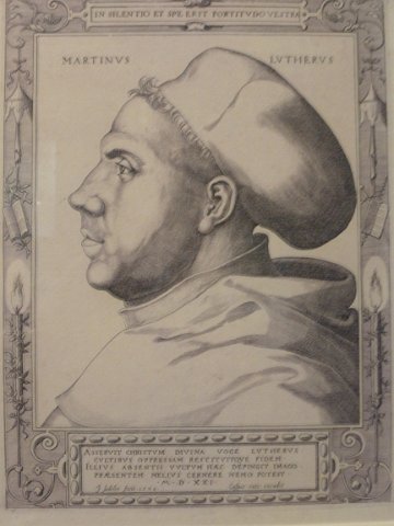 P1420867