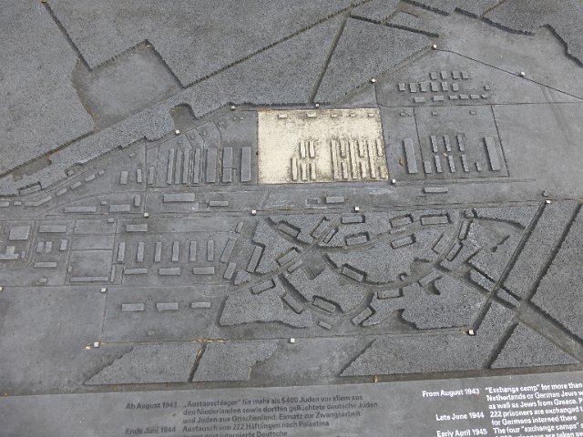 P1290468