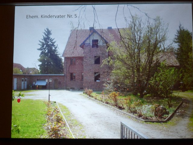 P1290839