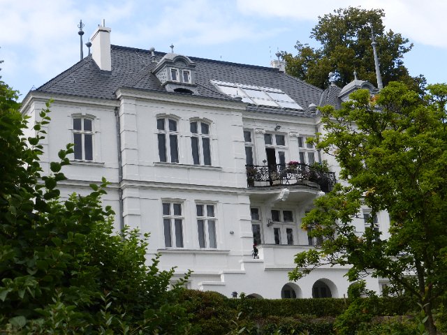 P1350558