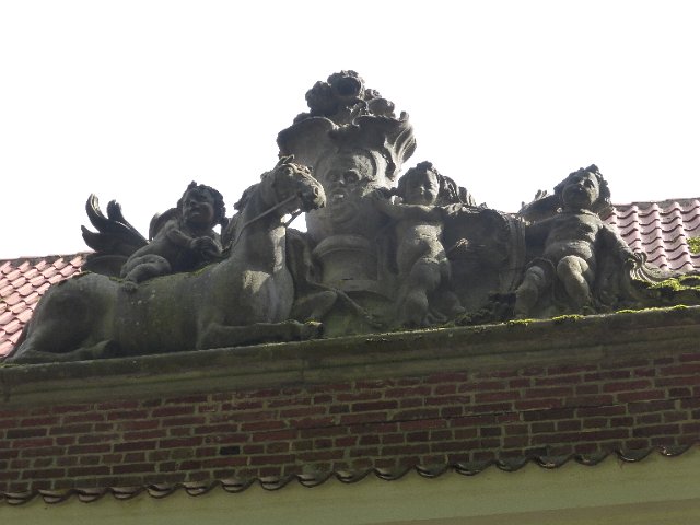 P1350562