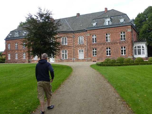 P1350590