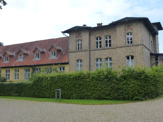 P1350591
