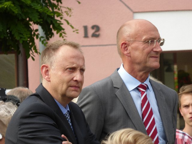 P1350942