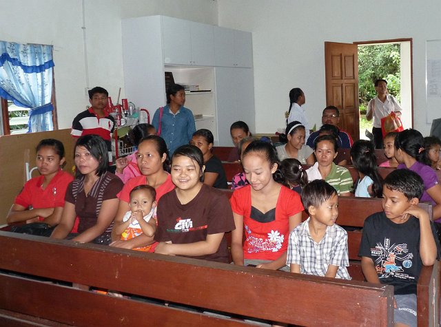 079_Gottesdienst-Besuch