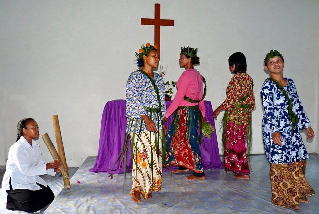 11_Religionen,-Kirchen_DIA